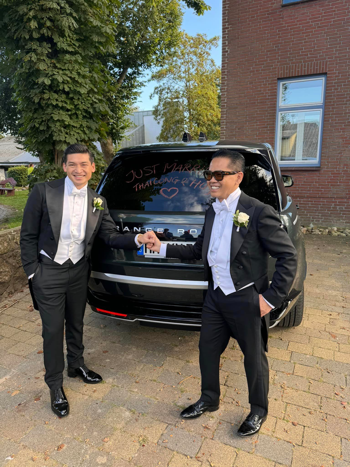 Cả hai khiến nhiều người ngưỡng mộ bởi chuyện tình yêu kéo dài gần 1 thập kỷ.