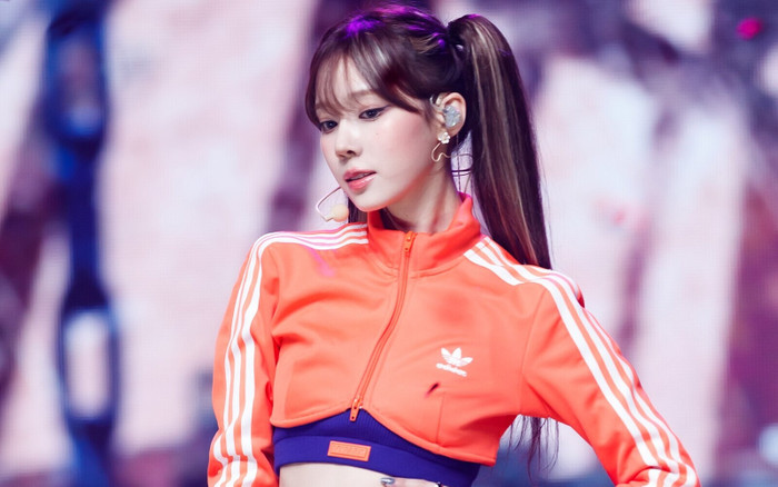 Dân mạng 'cà khịa' LE SSERAFIM sau chia sẻ của Winter (aespa) Ảnh 2