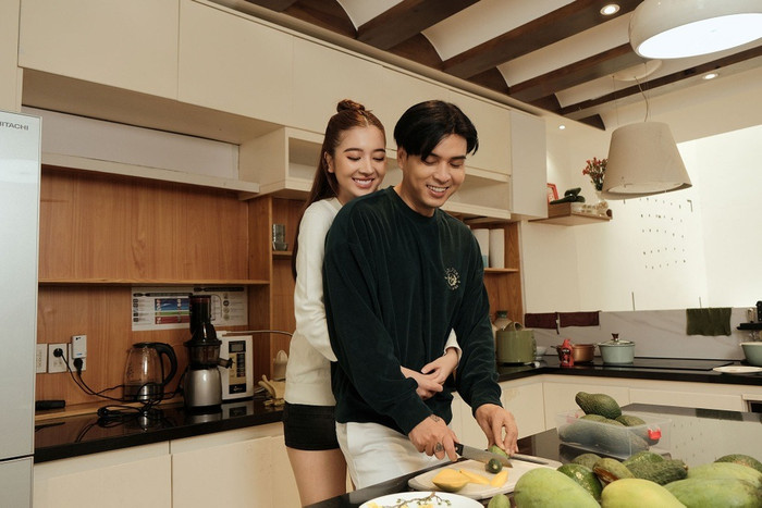 Cặp đôi có cuộc sống vợ chồng son hạnh phúc.