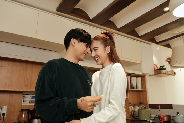 Hồ Quang Hiếu và Tuệ Như mong sớm lên chức 'bố, mẹ'.