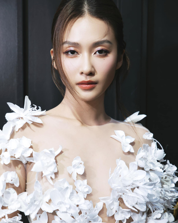 Showbiz 21/9: Khả Ngân đang gặp khó khăn. Ảnh: FBNV