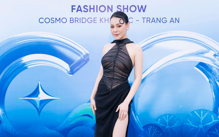 Phương Oanh, Đỗ Thị Hà và dàn sao chuộng váy xẻ tà khi dự show Lê Thanh Hoà Ảnh 2