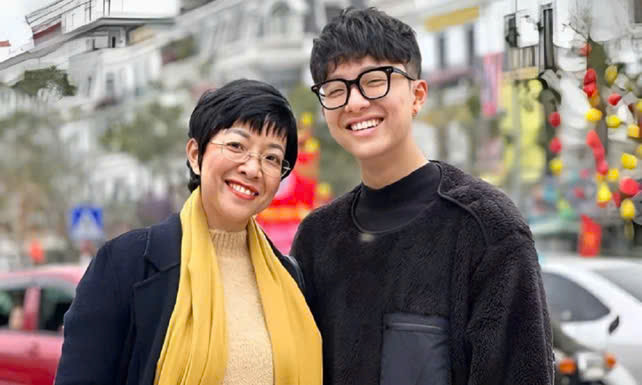 Cách dạy con khéo léo, hiện đại của MC Thảo Vân khiến nhiều người phải học hỏi.