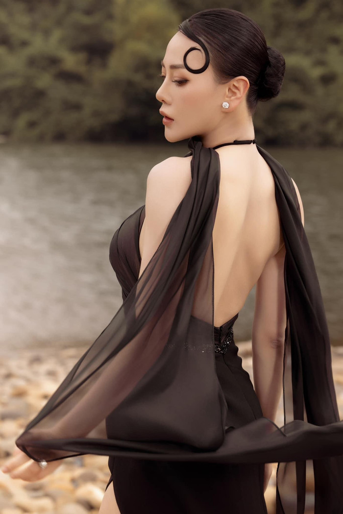 Phương Oanh lấy lại vóc dáng sau sinh nhanh chóng