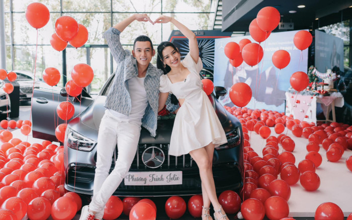 Nữ ca sĩ được chồng trẻ tặng quà 8 tỷ, giờ đang mang thai lần 3 Ảnh 2