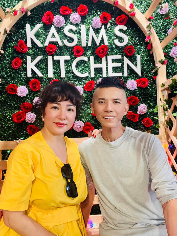 Kasim Hoàng Vũ giữ tinh thần lạc quan dù đang chịu đau vì bệnh.