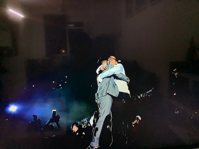 Duy Mạnh và Tuấn Hưng lần đầu đứng chung sân khấu sau 14 năm.