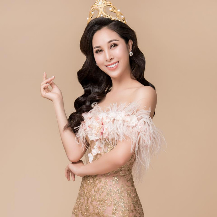 Mỹ Duyên từng đăng quang Nữ hoàng trang sức 2017. Năm 2020, cô được chọn tham dự Hoa hậu Toàn Cầu. 