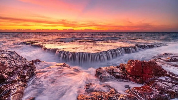 Hang Rái - điểm đến đẹp tựa chốn tiên cảnh nằm ở phía Nam vịnh Vĩnh Hy, Ninh Thuận. Ảnh: @nhandan.vn