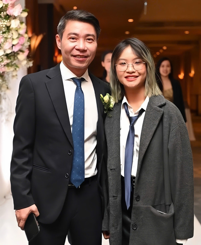 Con gái NSND Công Lý: Bố mẹ tôi đều rất văn minh, sau chia tay 2 người vẫn là những người bạn tốt Ảnh 5