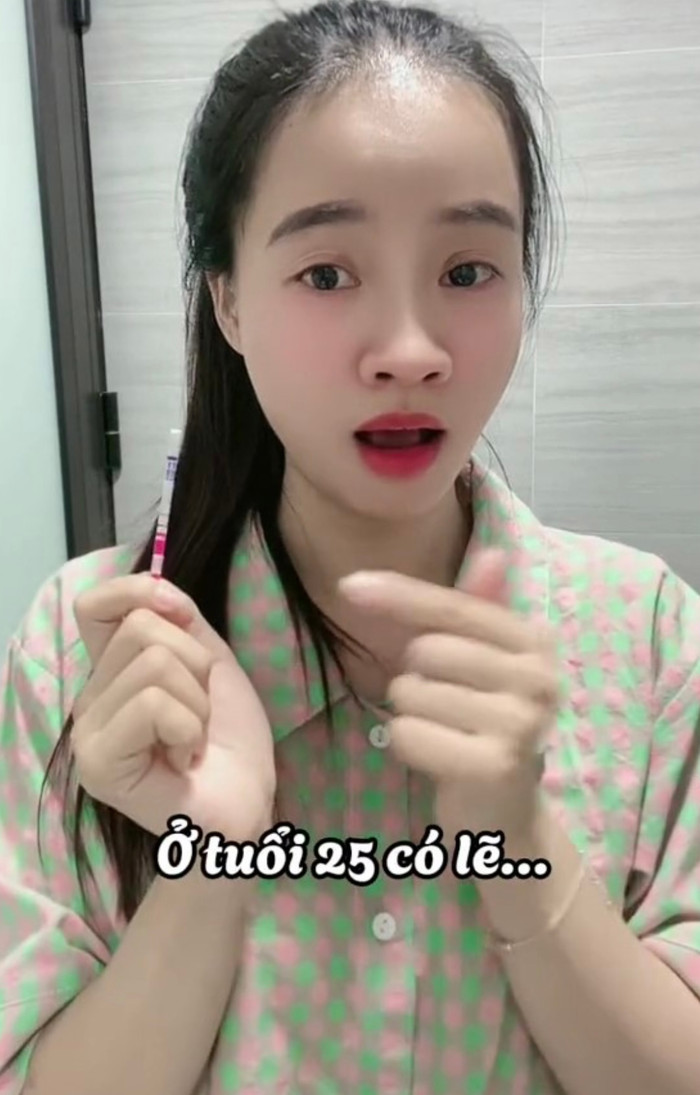 Ninh Quế Anh - TikToker có 1,3 triệu người theo dõi bất ngờ thông báo mình đã có em bé.