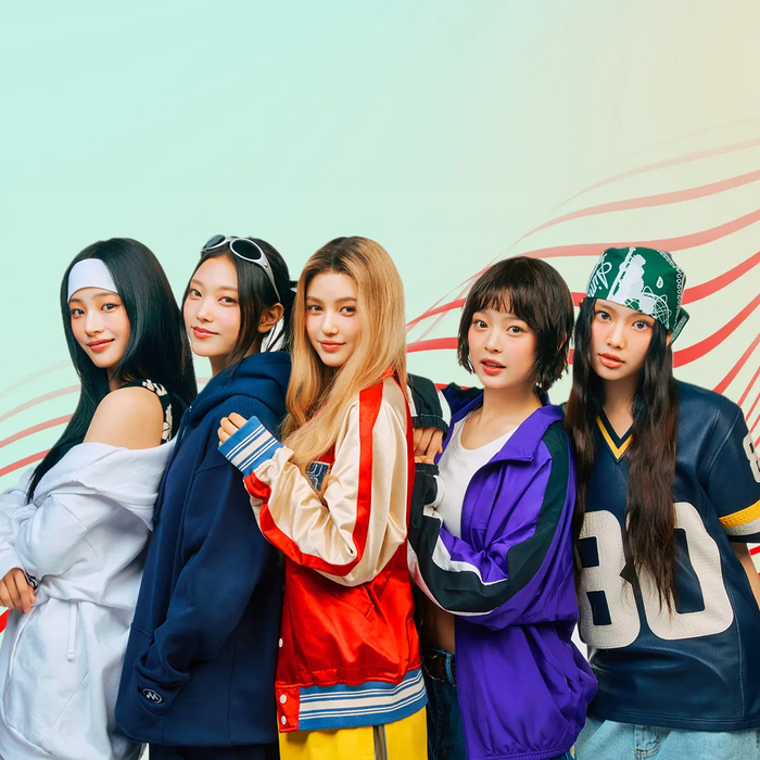 Fan NewJeans gửi vòng hoa đến trụ sở HYBE: 'Bang Shi Hyuk lộ diện đi, đừng trốn tránh nữa' Ảnh 4