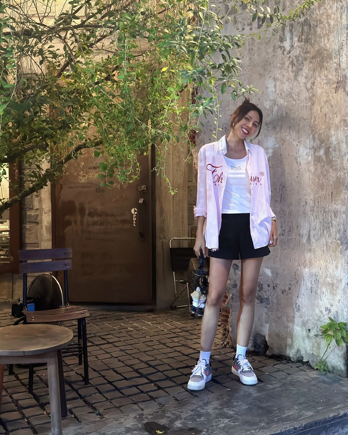 Minh Triệu nở nụ cười rạng rỡ, thể hiện tâm trạng vui vẻ trong loạt ảnh mới nhất trên trang cá nhân. Ảnh: Instagram minhtrieu