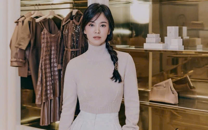 Song Hye Kyo kiếm thêm hơn 100 tỷ nhờ đâu Ảnh 2