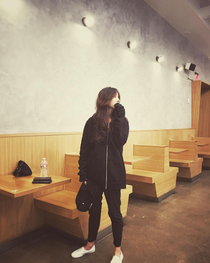 Nữ ca sĩ tiêu tan sự nghiệp vì ồn ào bán dâm, phải bỏ về quê sinh sống Ảnh 3