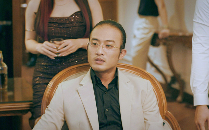 Đi giữa trời rực rỡ bỏ xa phim của Doãn Quốc Đam để thống trị màn ảnh nhỏ Ảnh 2