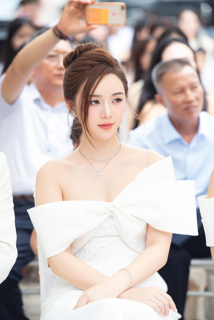 Nhan sắc ngày càng thăng hạng của Quỳnh Kool khiến cộng đồng mạng nhiều lần phát sốt.&nbsp;