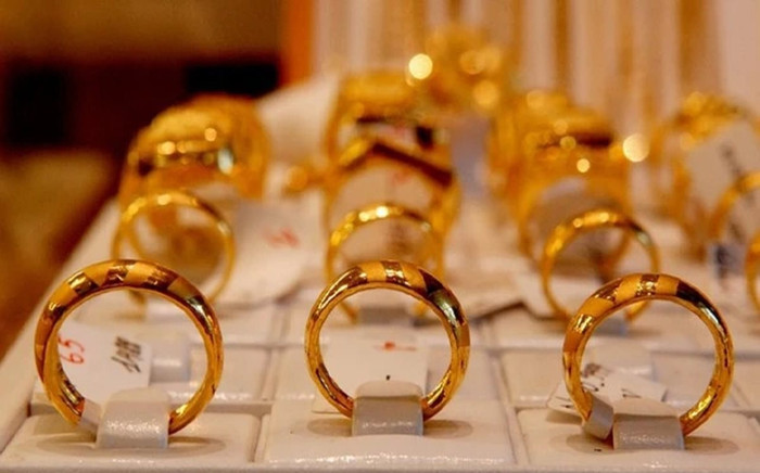 Giá vàng hôm nay (25/9): Vàng nhẫn vẫn tăng vùn vụt, chạm đỉnh mới Ảnh 2