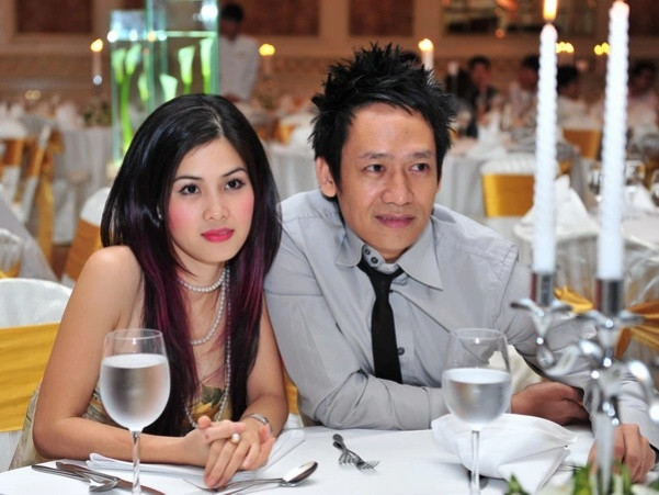 Duy Mạnh và bà xã xinh đẹp.