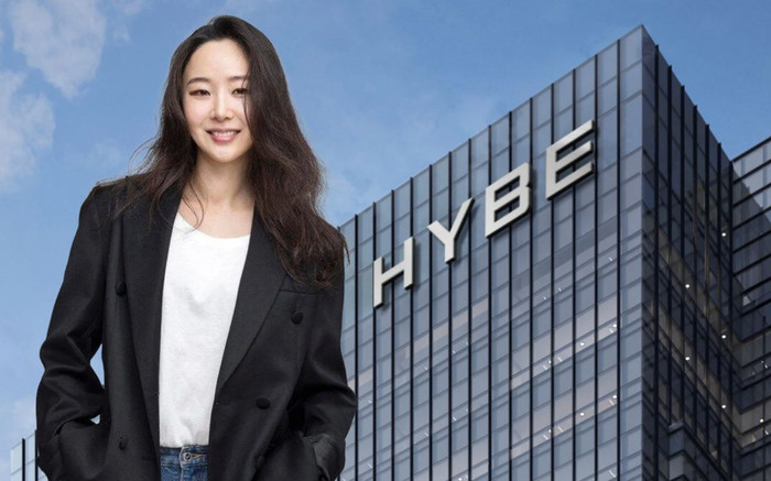 Min Hee Jin quyết đòi lại chức CEO của ADOR Ảnh 1