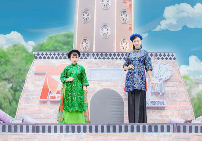 Mùa thu Hà Nội được tái hiện trên sàn diễn thời trang Ảnh 3