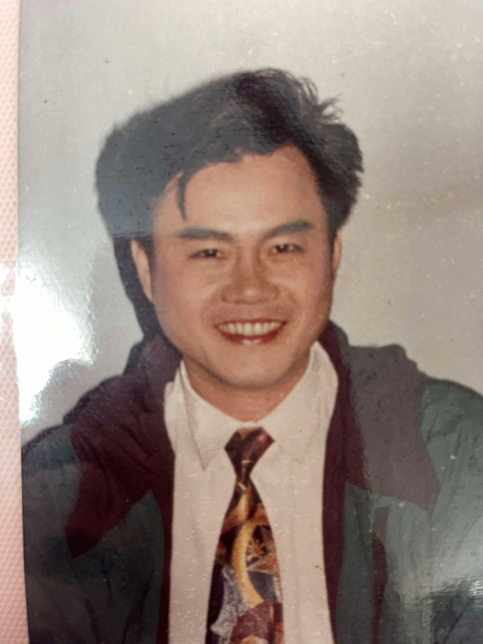 Ca sĩ Tô Thanh Phương thời trẻ. Ông từng thể hiện nhạc phim truyền hình Đất Phương Nam (1997).