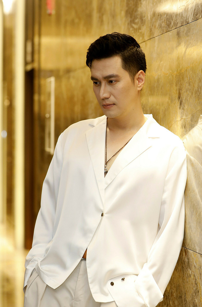 Việt Anh bộc lộ mong muốn tìm được người phụ nữ đồng hành, chia sẻ buồn vui sau 2 lần đổ vỡ hôn nhân.