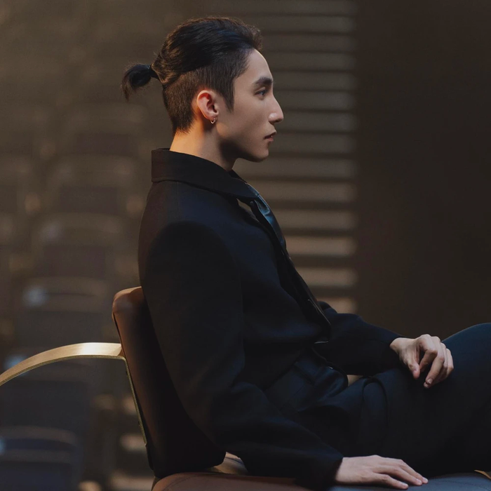 Sơn Tùng ủng hộ 1,5 tỷ đồng để xây điểm trường mới cho trẻ em Làng Nủ.