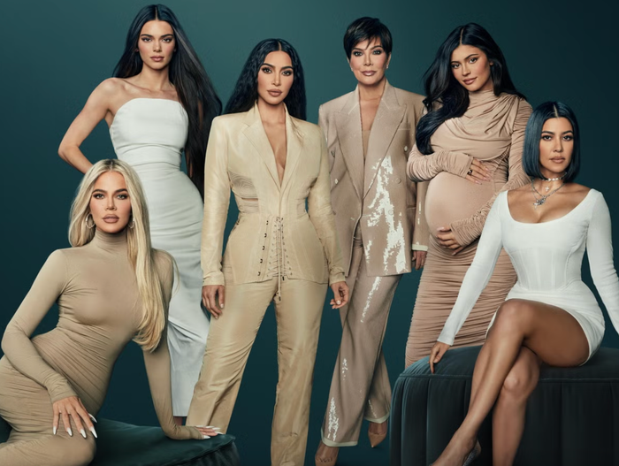 Từng thành viên trong gia đình Kardashian - Jenner nổi tiếng nhờ scandal lộ clip nhạy cảm của Kim Kardashian.