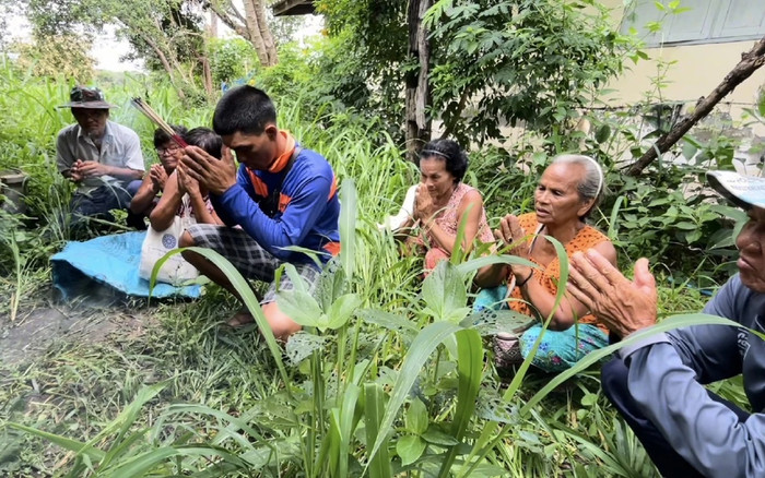Cậu bé 6 tuổi được tìm thấy sau gần 2 ngày mất tích, kể lại toàn bộ câu chuyện kỳ lạ Ảnh 2