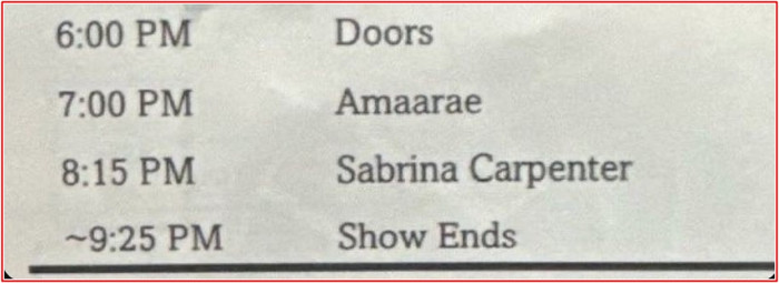 Timeline concert của Sabrina Carpenter gây nên nhiều tranh cãi trên mạng xã hội.