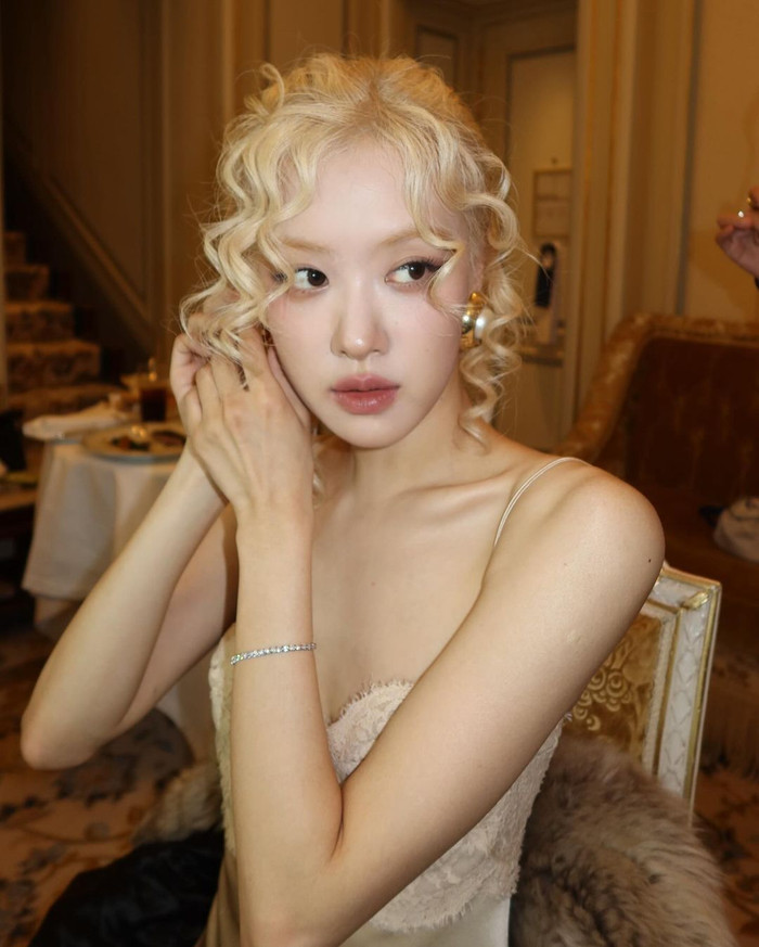 Rosé ngày càng sang chảnh, xinh đẹp. Ảnh: Instagram rosesarerosie