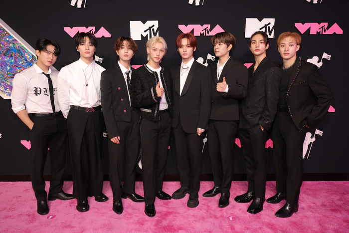 Nhóm nhạc Kpop thứ hai sau BTS có sân khấu biểu diễn tại American Music Awards 2024 Ảnh 4