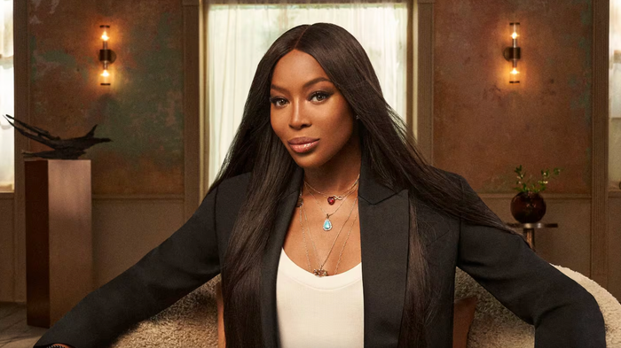 Tin đồn Naomi Campell ăn chặn 145 tỷ tiền từ thiện 'nổ ra' gây rúng động mạng xã hội.