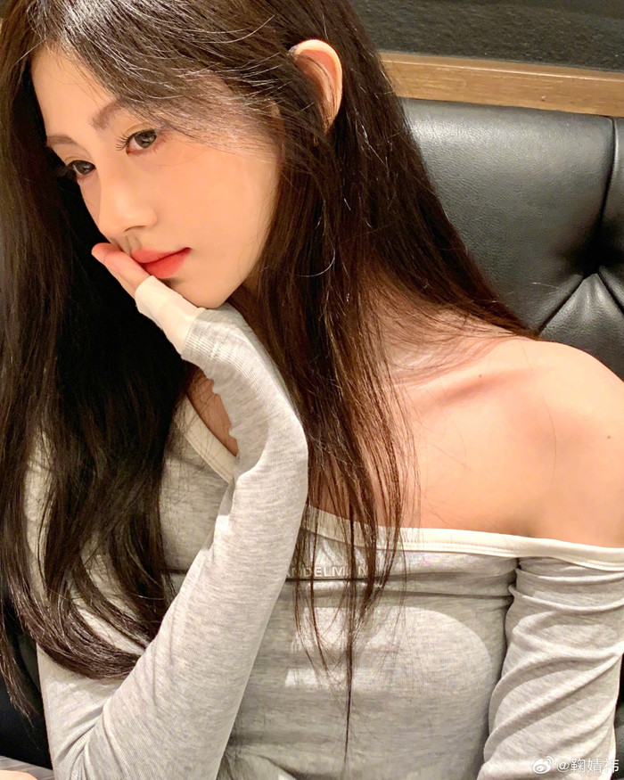 Đẳng cấp của Cúc Tịnh Y Ảnh 1