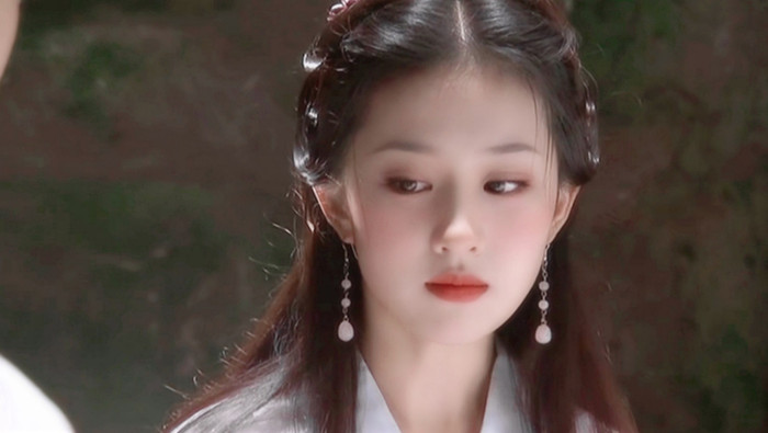 Lưu Diệc Phi trong Thiên Long Bát Bộ.