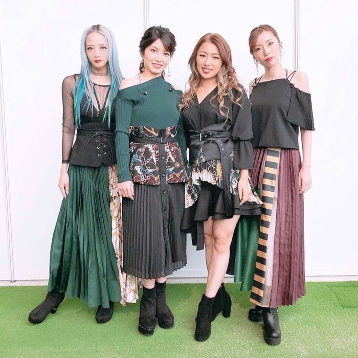 Nhóm nhạc Melon Kinenbi.