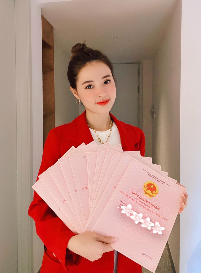 Midu là đại gia bất động sản.