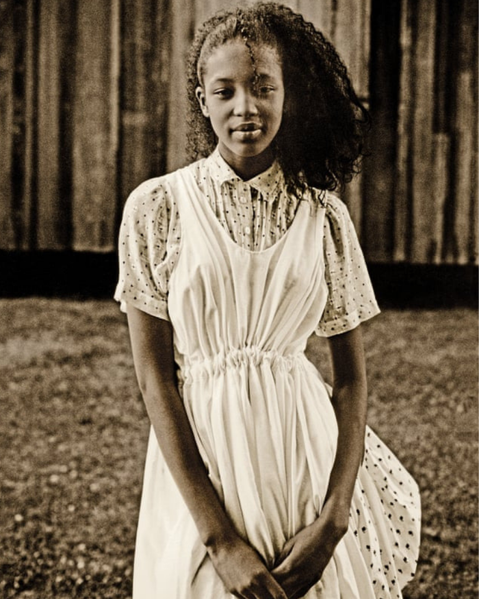 Naomi Campbell 15 tuổi đã bắt đầu trở thành người mẫu.