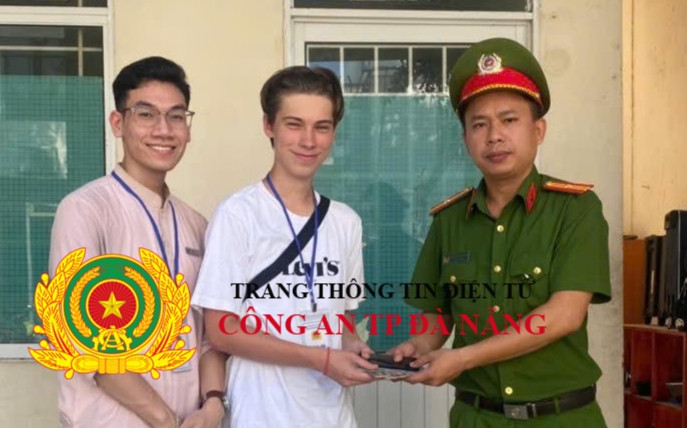 Mua lại điện thoại của kẻ trộm, thanh niên gây bất ngờ với hành động tiếp theo Ảnh 2