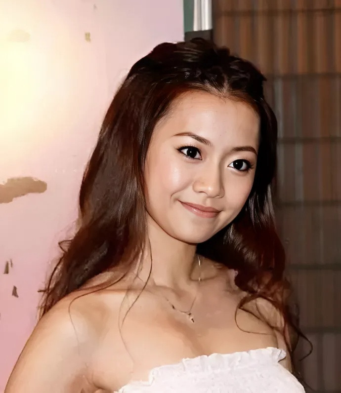 Nhan sắc của Ngũ Trí Hằng trước khi cưới tỷ phú Quách Vĩnh Thuần.