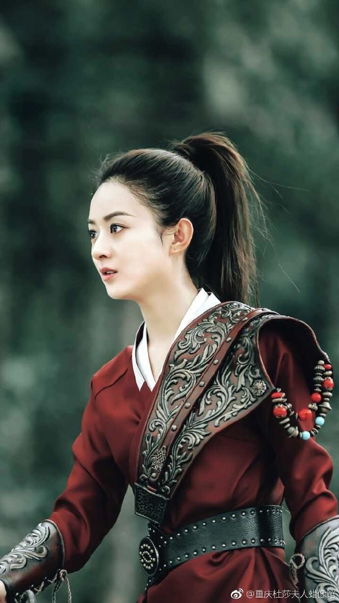 Triệu Lệ Dĩnh hóa thân thành nữ binh mạnh mẽ trong Sở Kiều Truyện. 