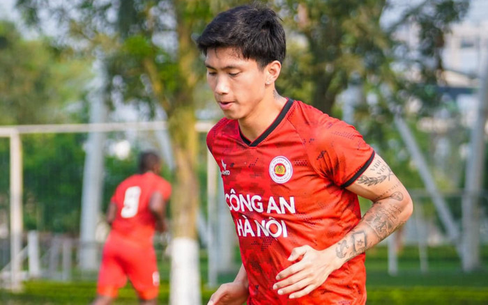 Tình trạng hiện tại của Đoàn Văn Hậu khi sang nước ngoài điều trị Ảnh 2