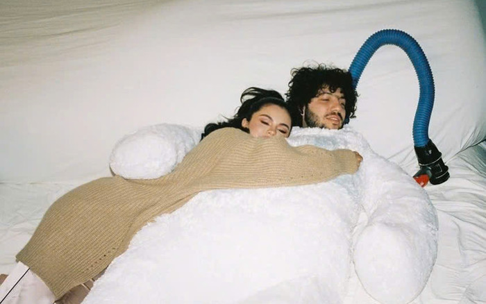 Nữ ca sĩ chia tay bạn trai sau 1 năm hẹn hò? Ảnh 2