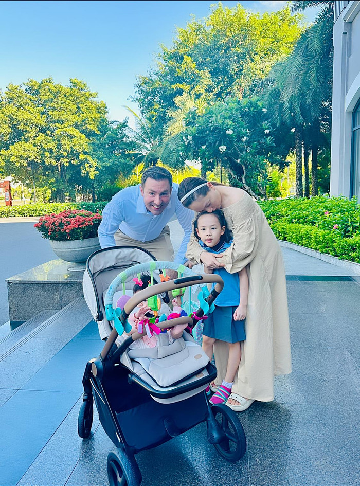 Tổ ấm nhỏ hạnh phúc nhà Lan Phương.