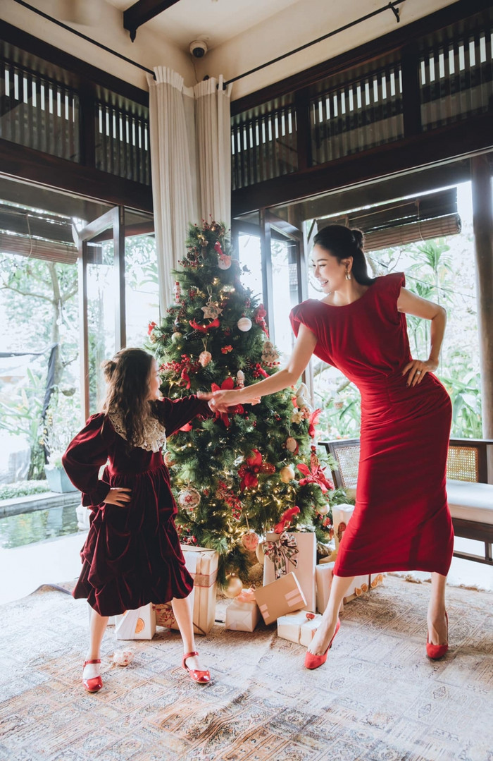 Một góc trong cơ ngơi của Hoa hậu Việt Nam 1992.