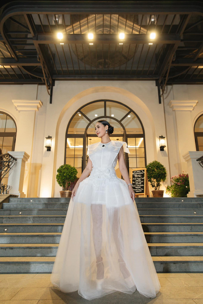 Ngoài việc sở hữu khối tài sản khủng, Hà Kiều Anh còn giữ được nhan sắc trẻ trung. 