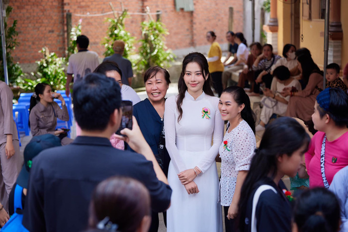 Nam Em được khán giả yêu thương và đón nhận nồng nhiệt. 