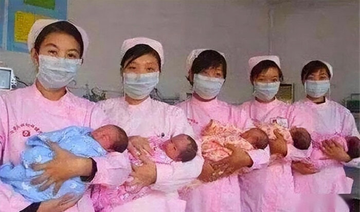 Hai vợ chồng quyết định đến bệnh viện lớn ở Bắc Kinh kiểm tra lại và càng sốc hơn khi biết rằng cô đang mang thai 5.