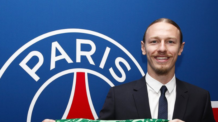 Matvey Safonov - Ngôi sao 550 tỷ của tuyển Nga được yêu không thi đấu với tuyển Việt Nam vào ngày mai.